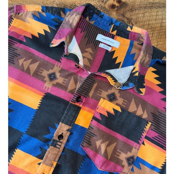 Mens Urban Outfitters Aztec Print Yellow Button Down Long Sleeve Flannel Shirt L - Picture 1 of 8